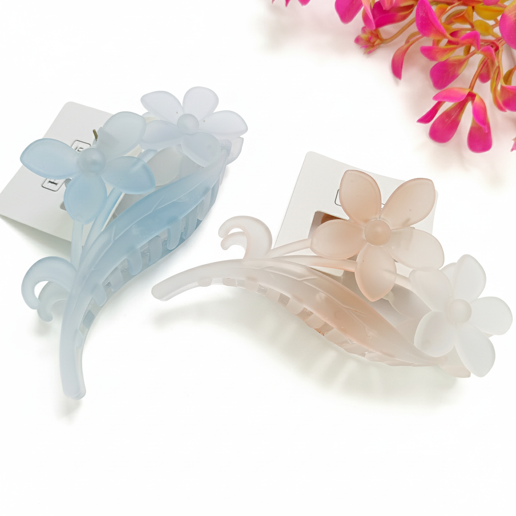 Gradient Flower Hair Claws