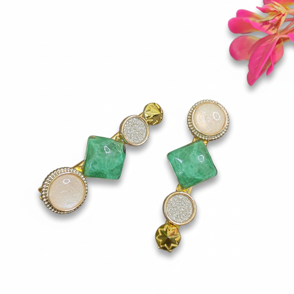 Korean Pearl Green Clips 1 Pair